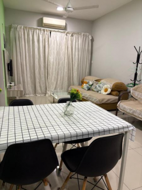 KIARA 3PAX 2BR KBtownRIVERVIEW,washer,WIFI
